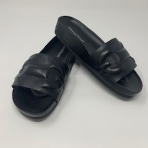 Donald J Pliner Buoy Genuine Nappa Leather